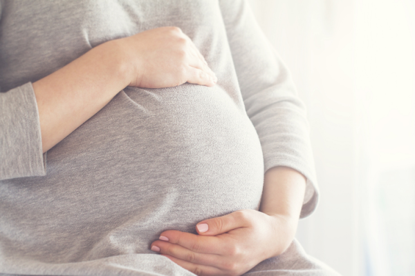 layanan fetomaternal jember untuk ibu hamil yang memiliki keluhan kehamilan serius