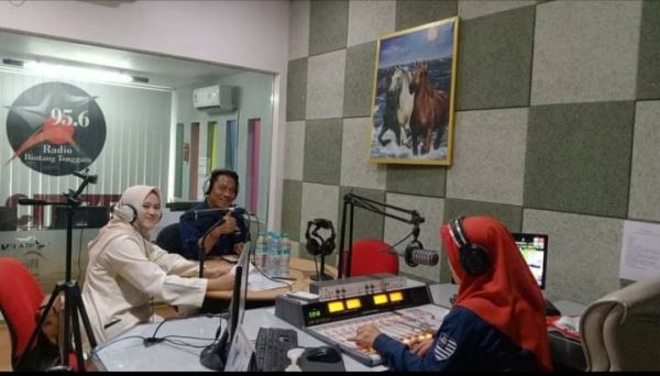 Read more about the article Jelang Idul Adha 1443H, RSU Bhakti Husada Berikan Edukasi Dalam Siaran Langsung Radio